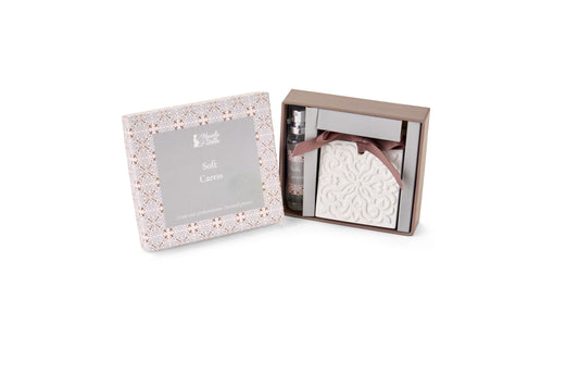 SET GESSETTO PROFUMATO E SPRAY SOFT CARESS - NUVOLE DI STOFFA